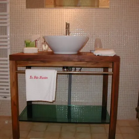 Alojamento de Acomodação e Pequeno-almoço D'hôtes La Petite Flambée