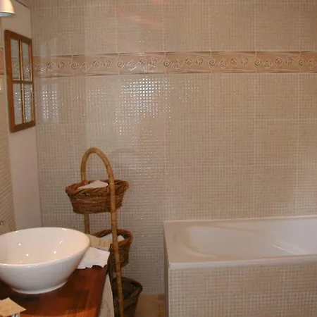 Alojamento de Acomodação e Pequeno-almoço D'hôtes La Petite Flambée Le Tronquay (Eure)