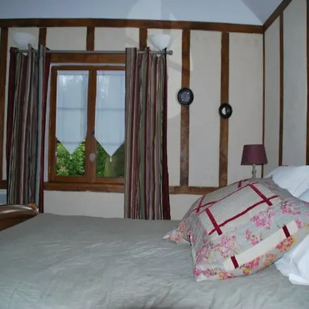 Alojamento de Acomodação e Pequeno-almoço D'hôtes La Petite Flambée Le Tronquay (Eure)